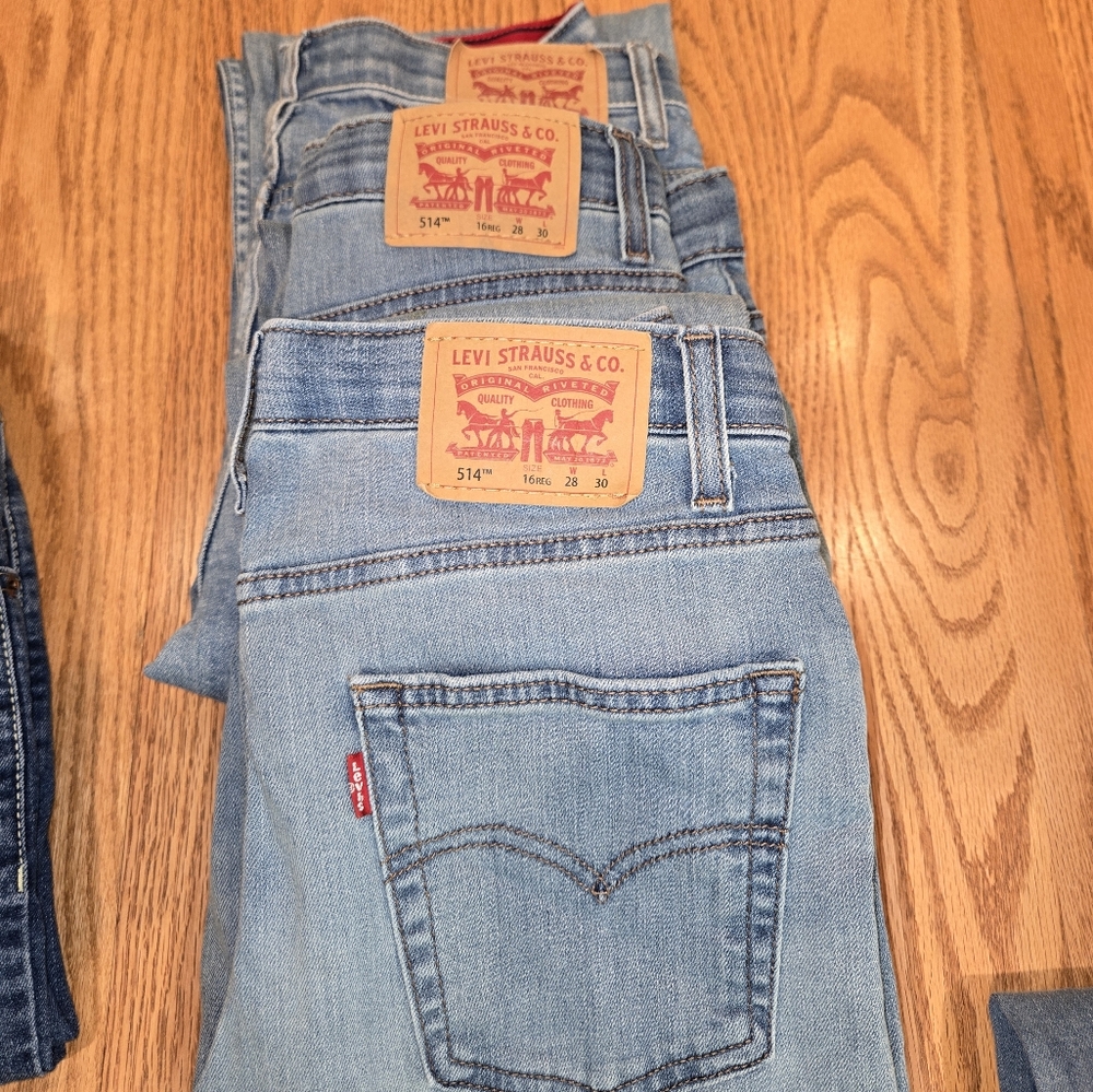 Levi jeans